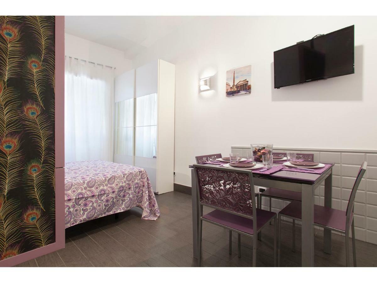 My Purple Apartment In The Center Of Rzym Zewnętrze zdjęcie